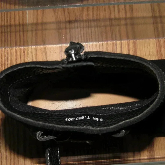 TROTTERS Black Ankle Booties Boots Shoes Size 8.5N - Picture 2 of 5